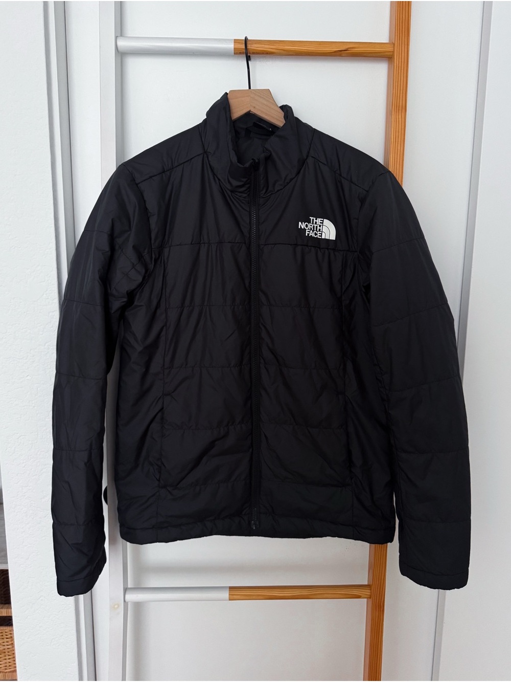 The North Face Men’s Black Insulated Puffer Jacket Small Full Zip